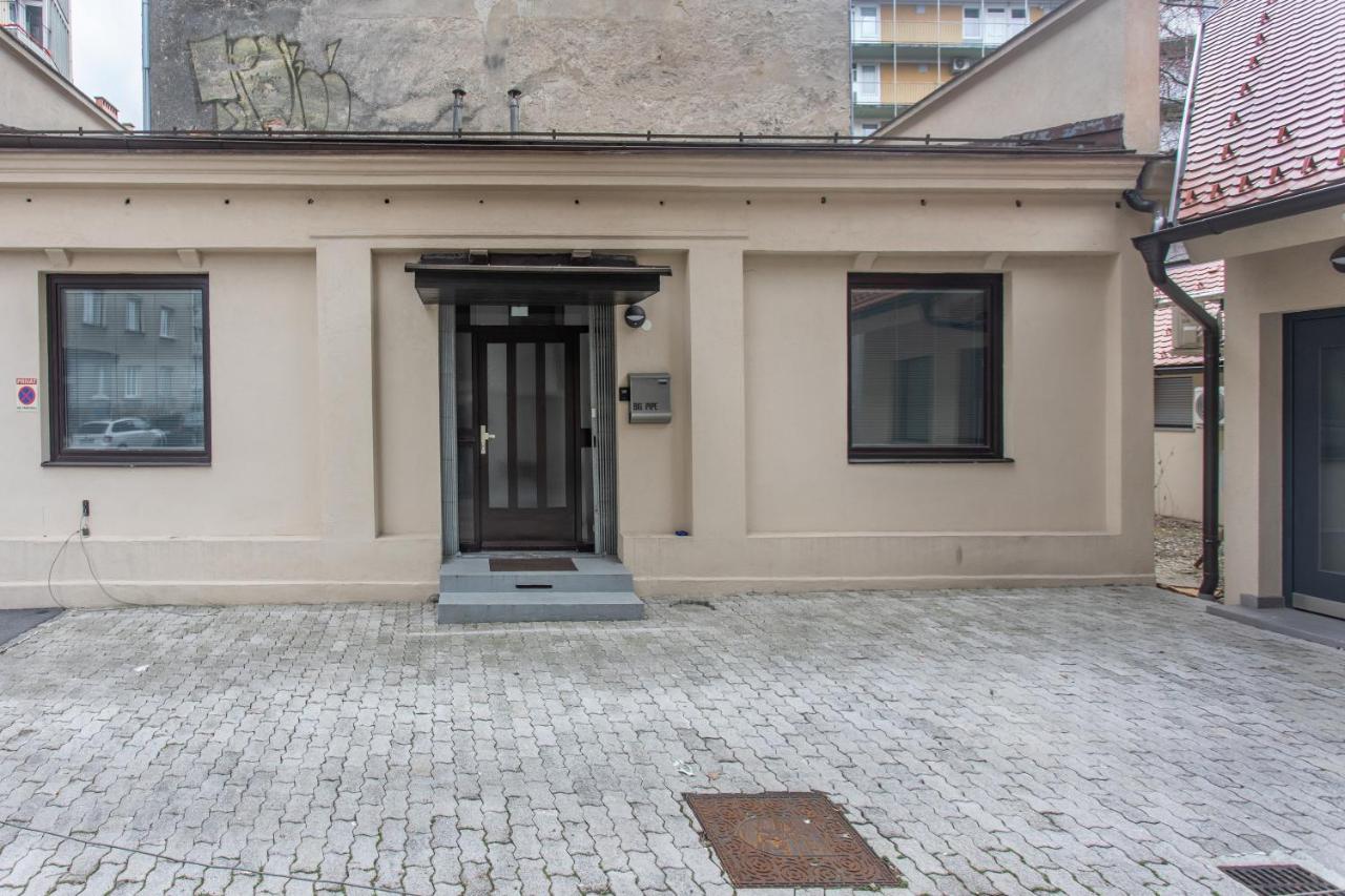 Big Pipe Apartment Lublana Zewnętrze zdjęcie